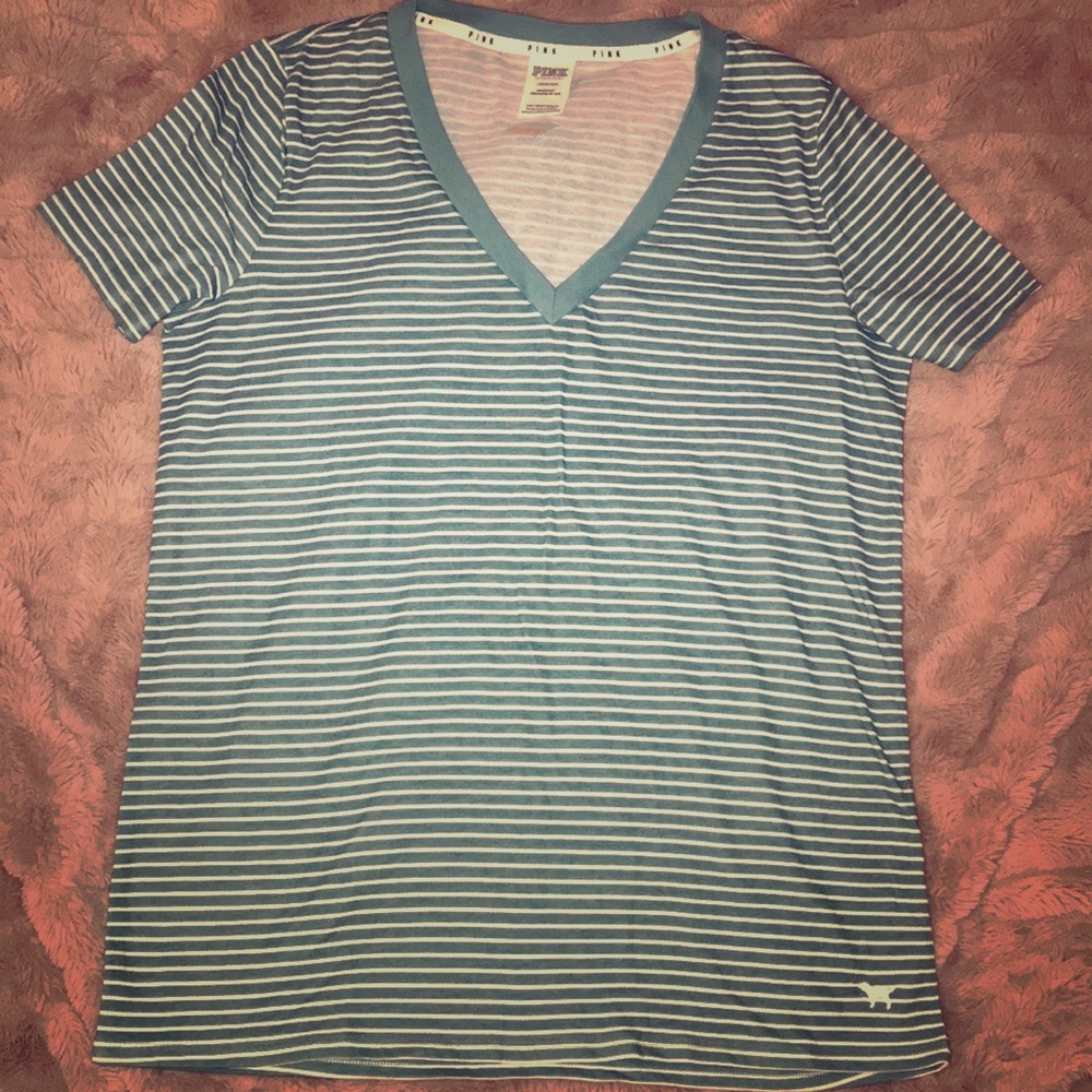 PINK VS SHIRT SIZE LARGE NEW NWT